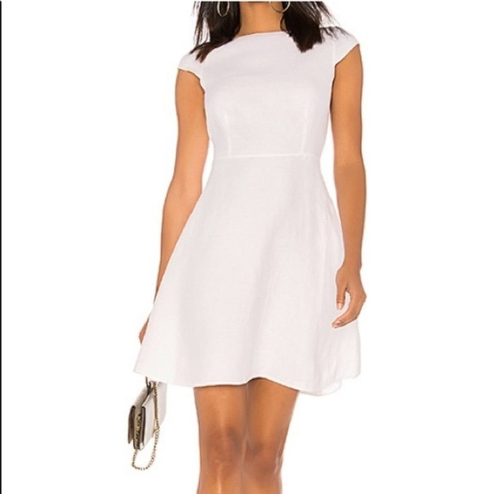 NWOT Theory crepe dress in off-white cream color